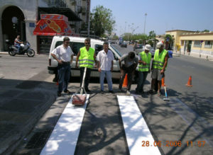 Prefabricated pedestrian bands for urban roads